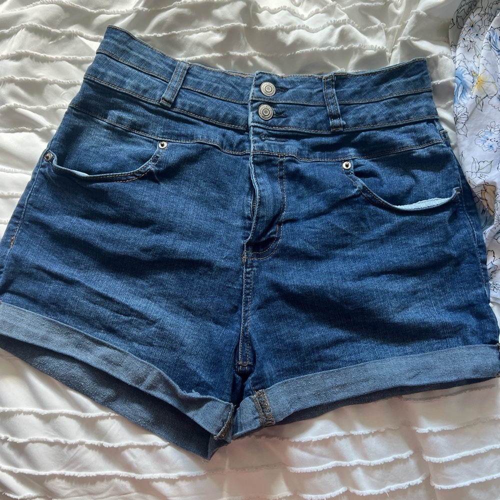 Super high rise Aeropostale shorts